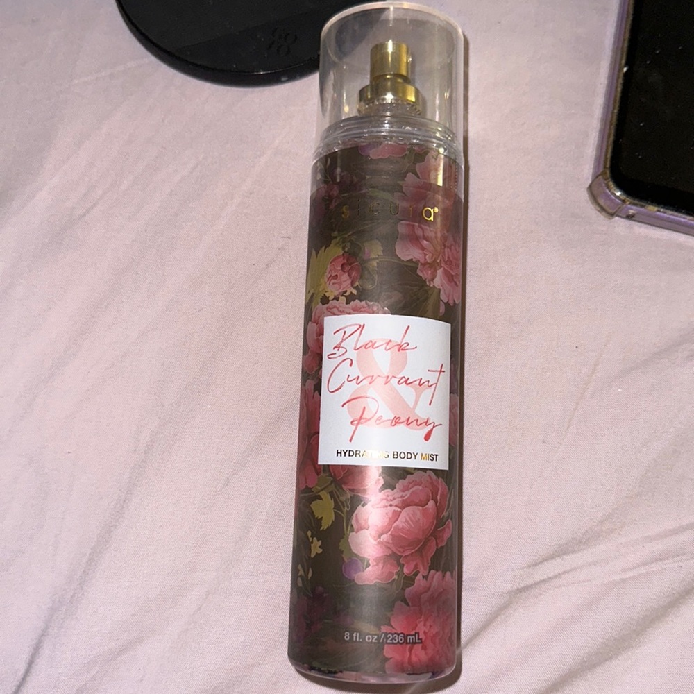 Hydrating body mist